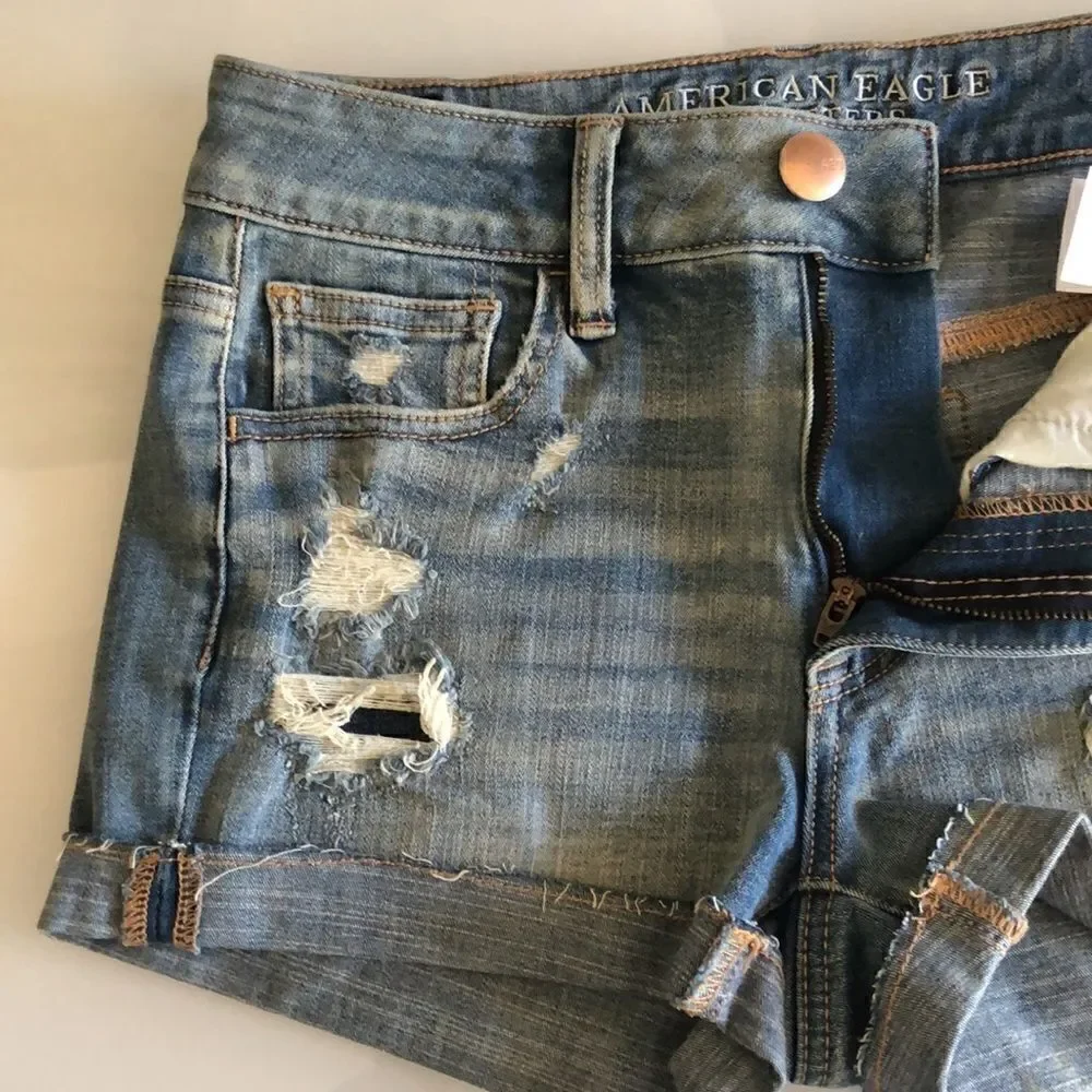 High-Waisted Denim Shortie Shorts - Picture 7 of 8